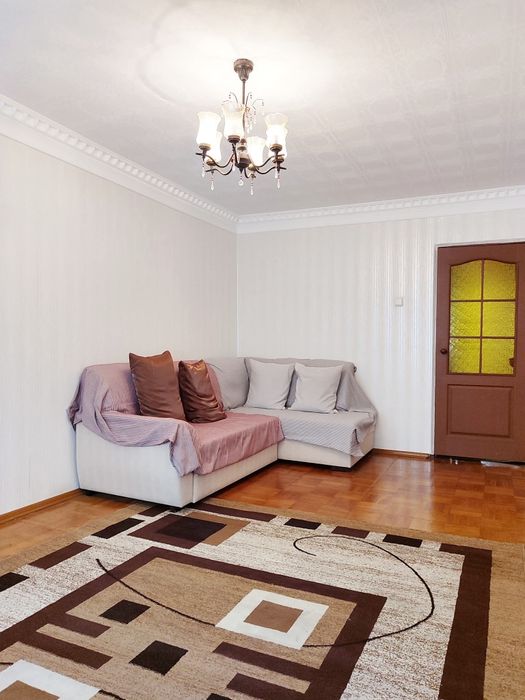 Оренда 2кім квартири по вул Соборності 13б