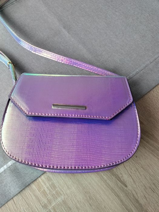 Torebka z mieniącym połyskiem