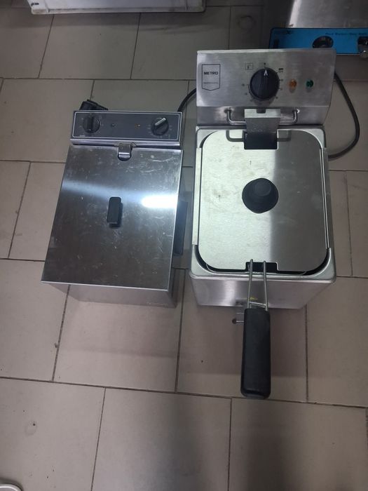 Фретюрниці в доброму стані.