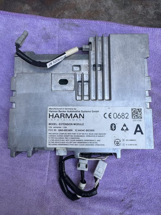 Навігаційний мультімедійний блок дооснащення Harman для Toyota Prado, Camry, Rav4
