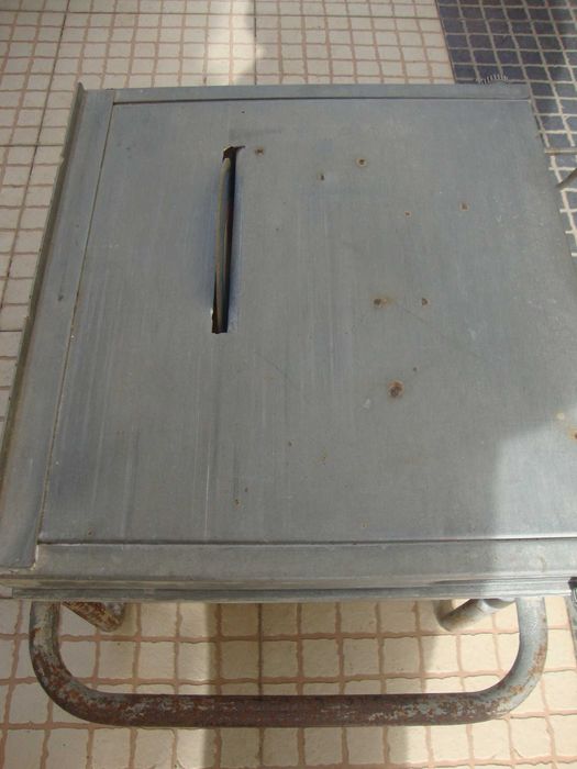 Cortador-chanfrador eléctrico RUBI c bancada trabalha com água p pedra