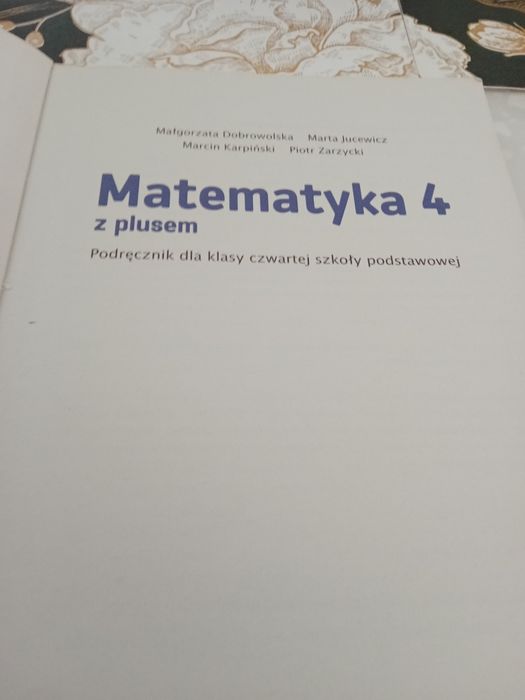 Podręcznik Matematyka z plusem 4