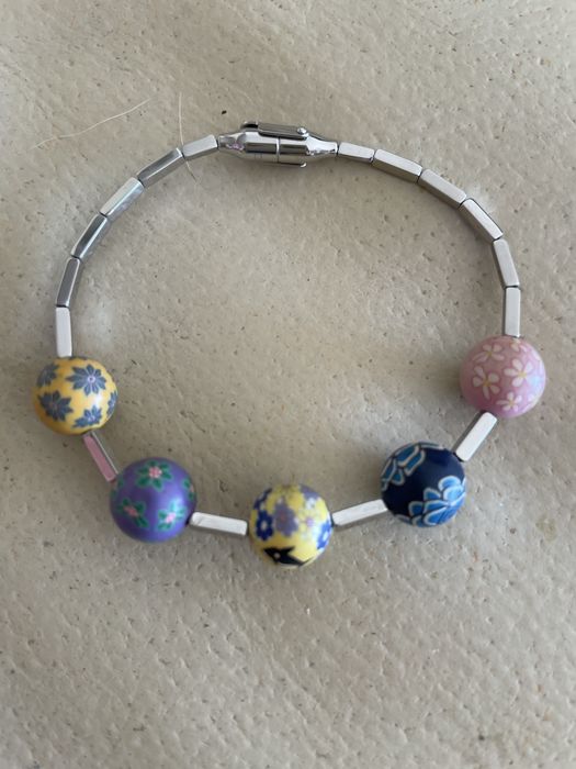 Pulseira Swatch aço inoxidável e contas coloridas