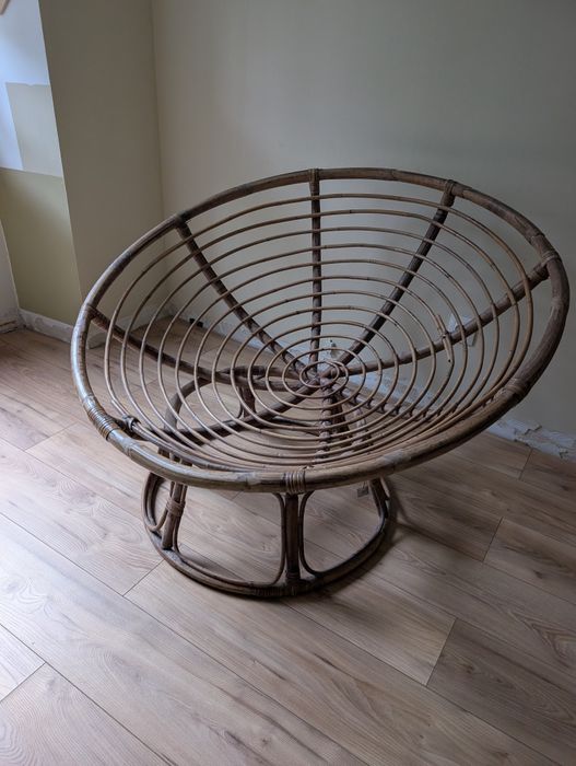 Cadeirāo em rattan