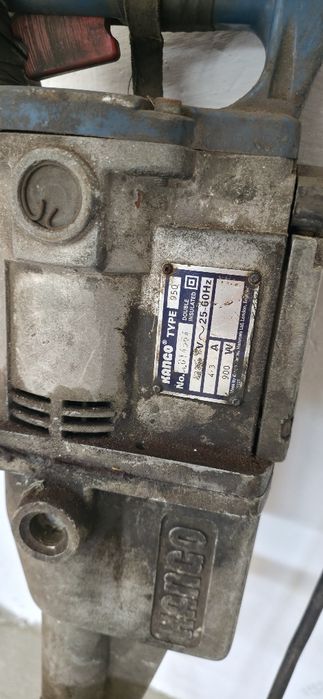 Młot wyburzeniowy Kango 950