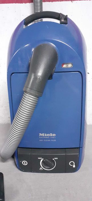 Aspirador Miele cor azul