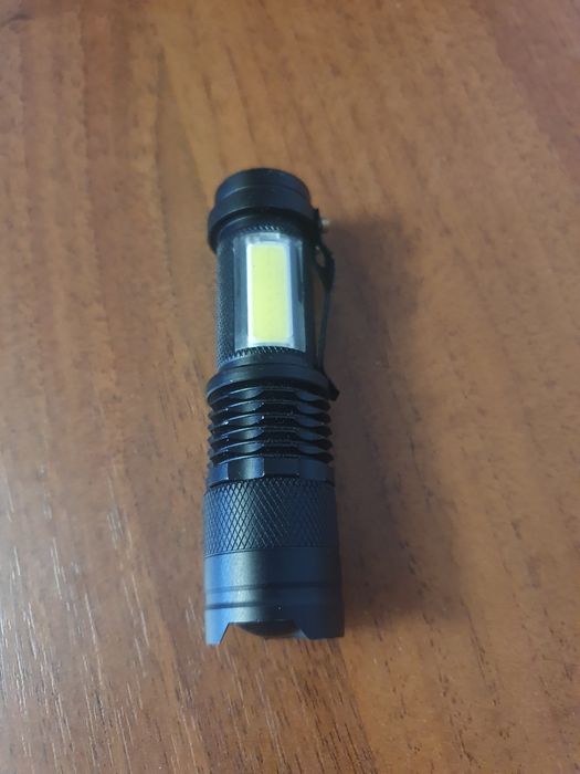 Фонарик карманный