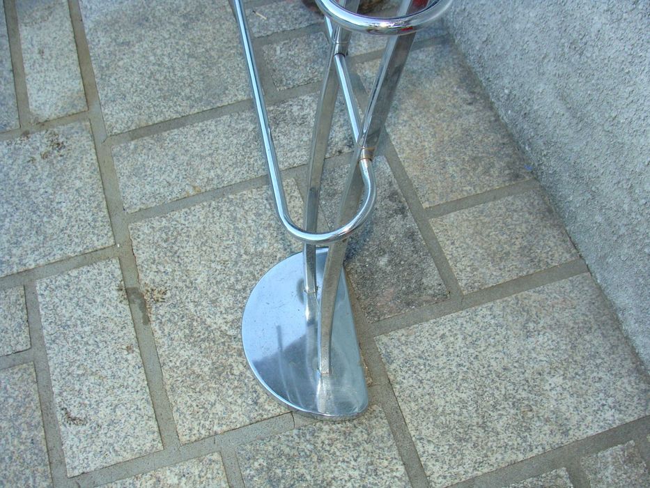 Suporte de Toalhas em Aço - Reaproveitamento
