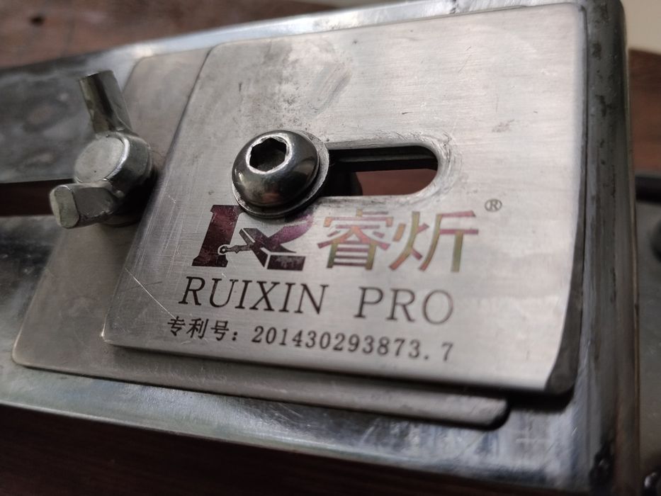 Точилка для ножів RUIXIN  PRO