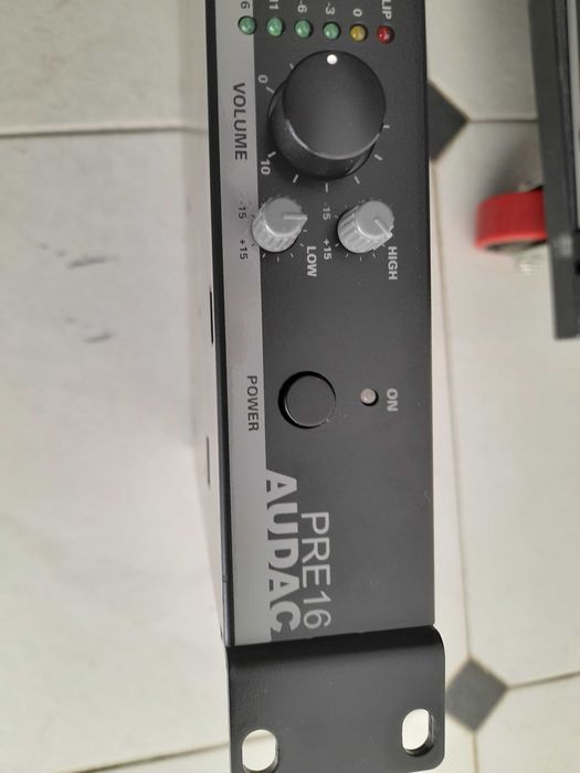 Rack armario equipamento