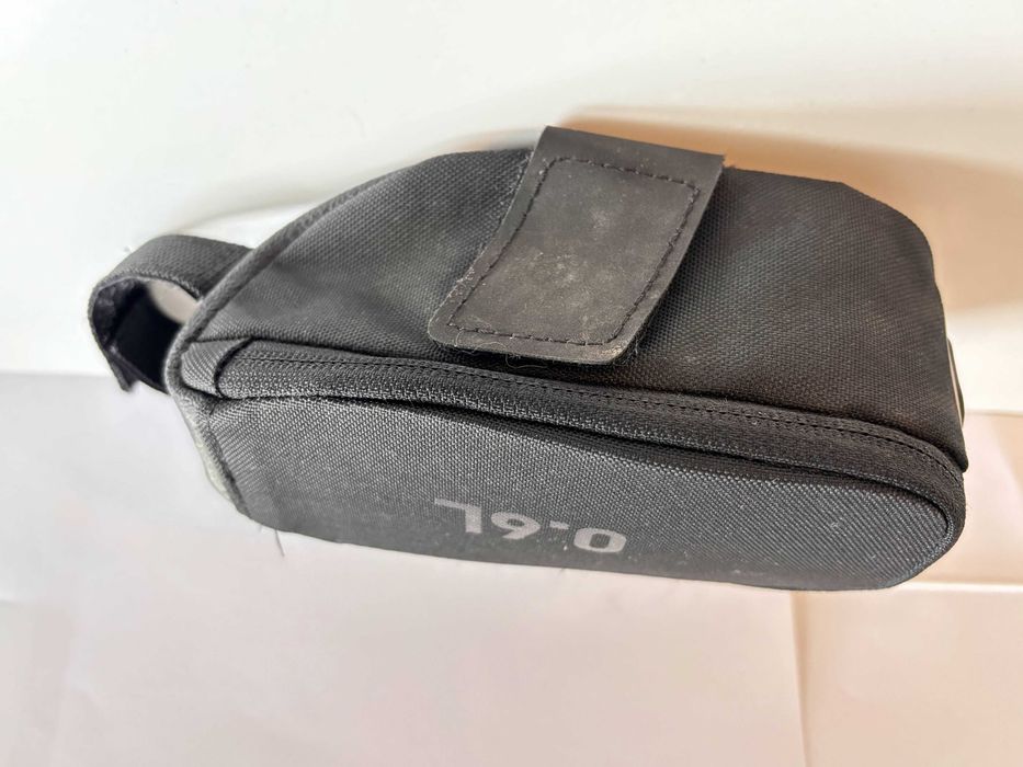 Torba rowerowa podsiodłowa Btwin Easy M 0,6l