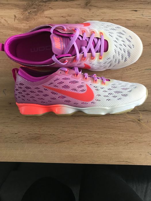 Кросівки жіночі Nike Zoom Agility 40р