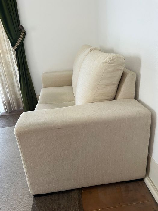 Sofá Branco (2 lugares)