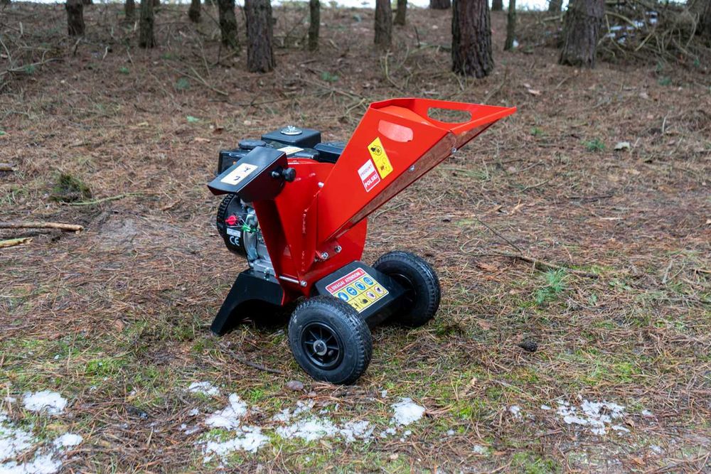 Rębak spalinowy REMET RTS-300 == rozdrabniacz od gałezi