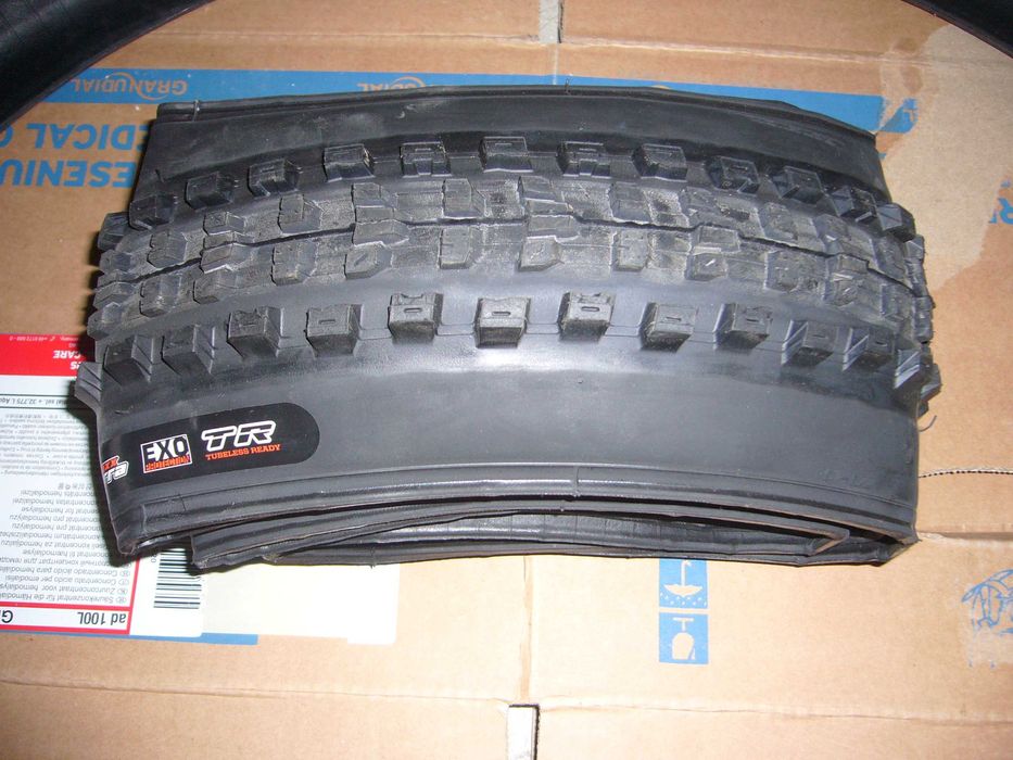 Vendo Pneus  bicicleta Maxxis Dissector