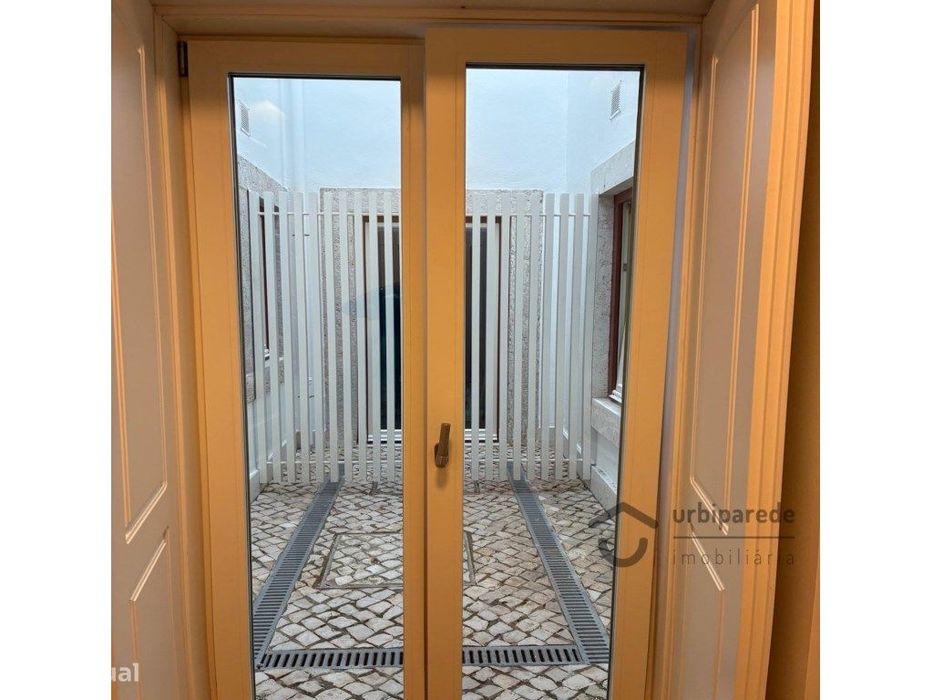 Apartamento T1 no condomínio Villa dos Coches Belém.