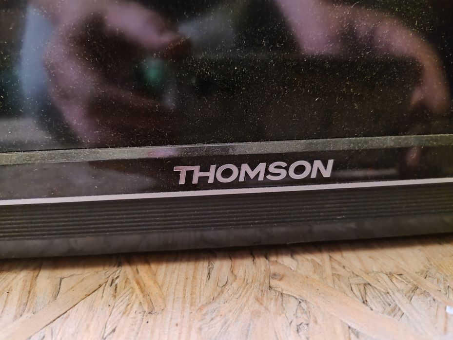 Telewizor Thomson 32 cale uszkodzony