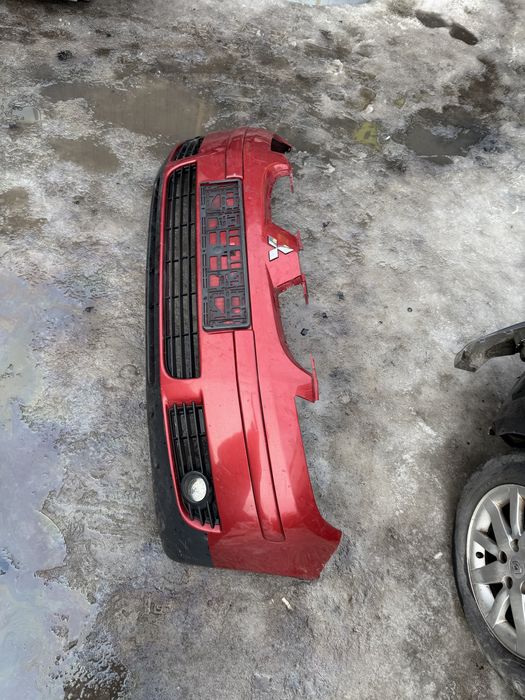 Бампер передній Mitsubishi Colt 9  2004—2008рік