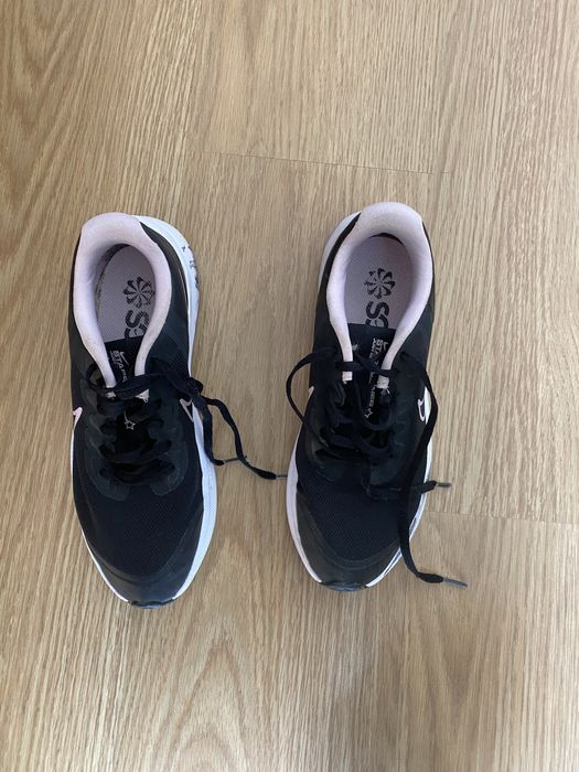 Ténis Nike starrunner