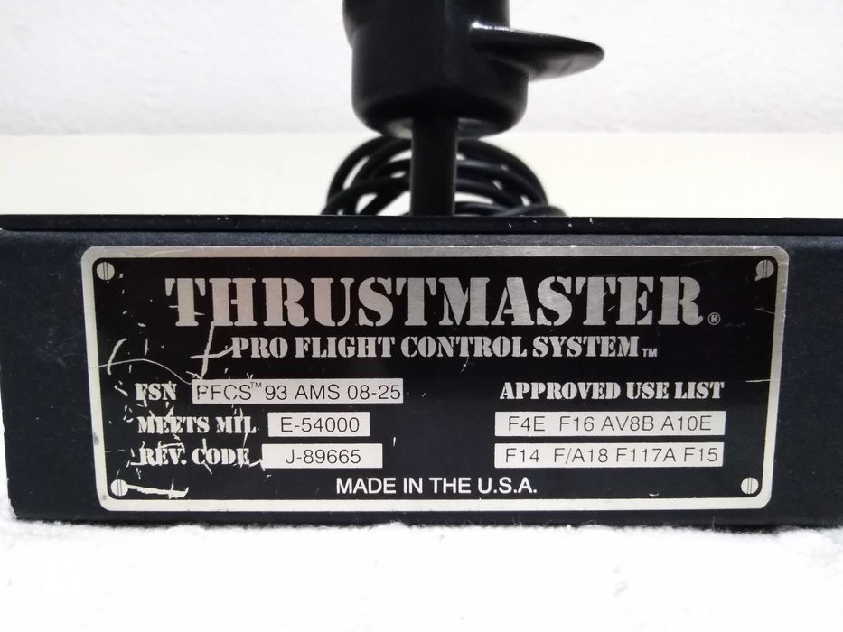 Joystick Thrustmaster Pro Flight Control System