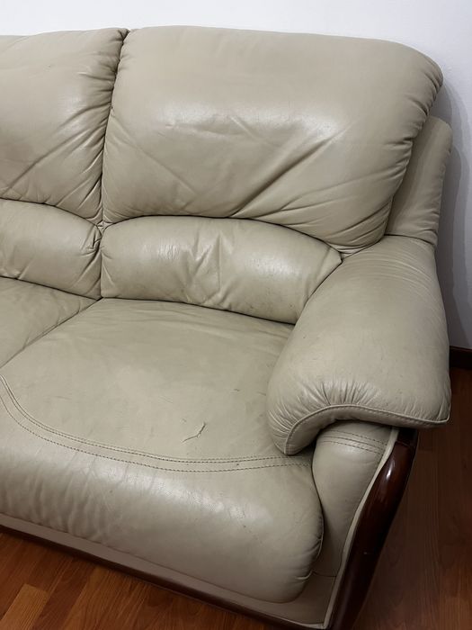 Sofa bege 2 lugares