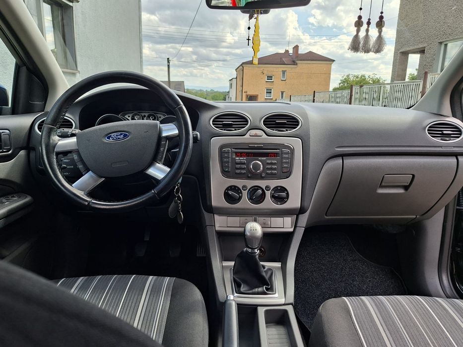 Ford Focus 1.6 benzyna MK2 lift 2011r