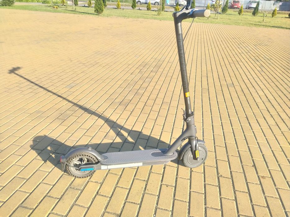 Самокат Xiaomi Mi Electric Scooter 1S