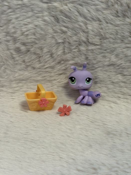 Figurka MRÓWKA #1308 Littlest Pet Shop LPS Hasbro