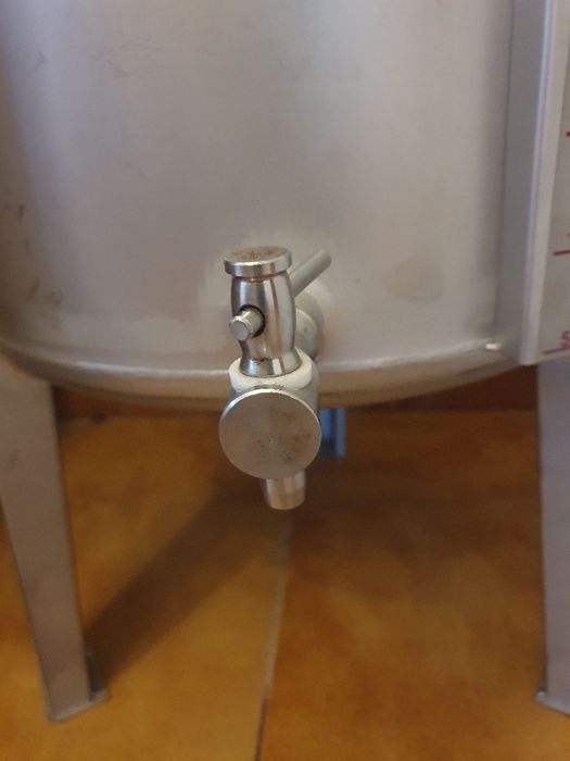 Cuba em inox 60 litros