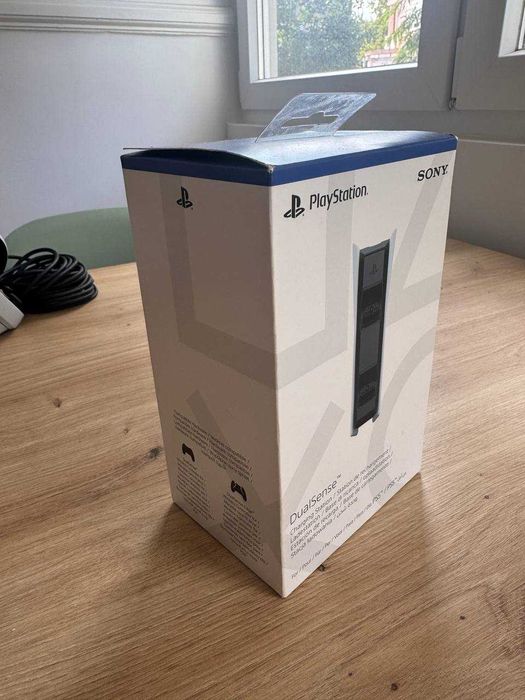 Base de carregamento DualSense oficial Sony para PS5 — nova e selada