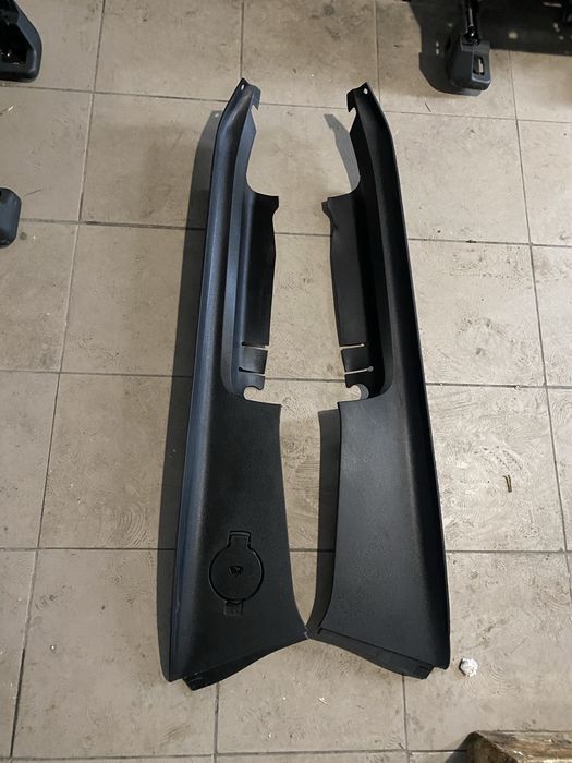 Пікапотний пластик , накладка крила Rivian R1T R1S