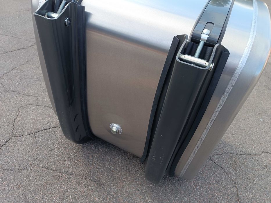 Алюмінієвий паливний бак Man/Daf/Iveco Ман/Даф/Івеко 250л 620х670х700