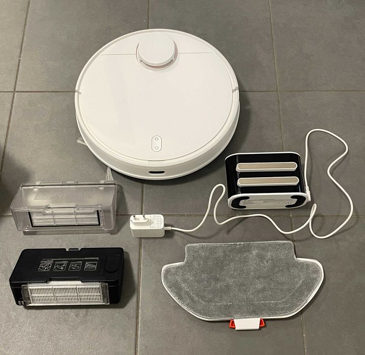 Robot sprzątający odkurzacz Xiaomi Mi Robot Vacuum Mop Pro biały