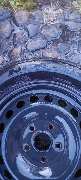 Шини і диски R15 205/60