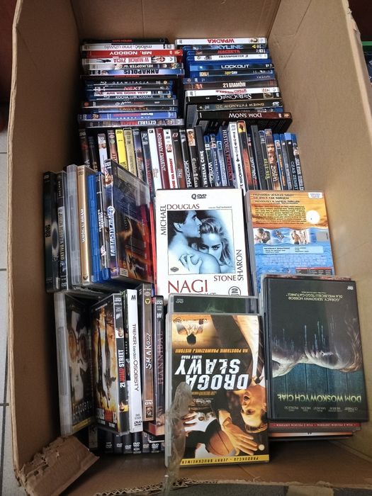 Filmy na DVD 275 opakowań