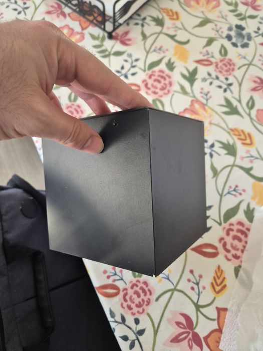 Iluminação exterior solar com sensor de movimento