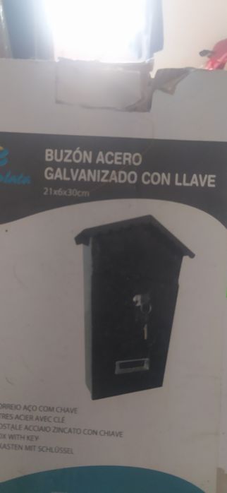 Vendo Caixa de correio pequena