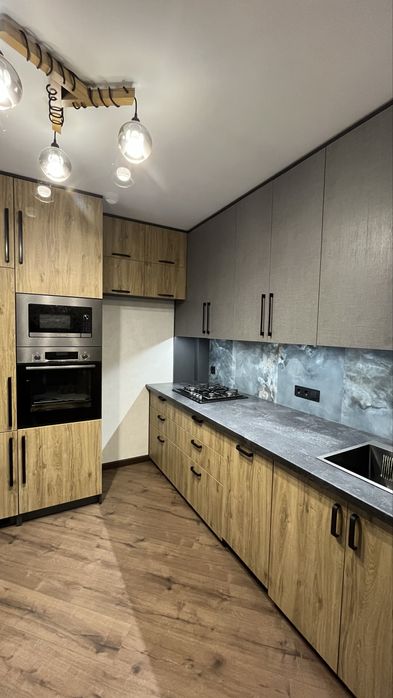 Ексклюзивна, дизайнерська квартира, в Новому будинку, Корбутівка