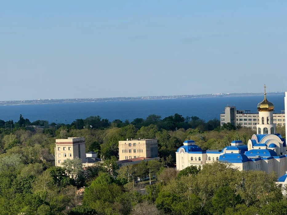 Стильна квартира в Аркадії до літа
