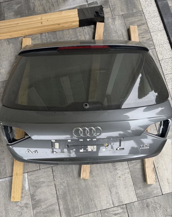 Klapa Bagażnika A4 B8 Avant LZ7S