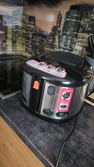 Frytkownica Tefal Filtra one
R
Filtra One
R
Filtra One