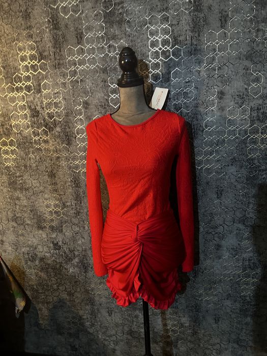 Komplet zestaw czerwony body i spódnica r Xs/S
