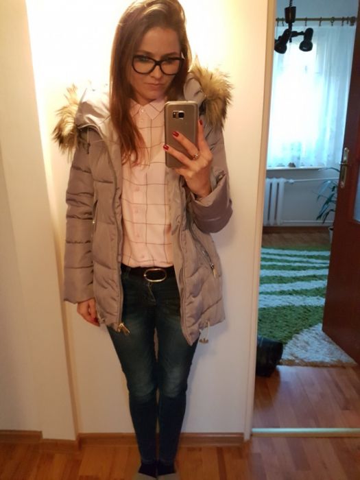 Zimowa kurtka z kapturem