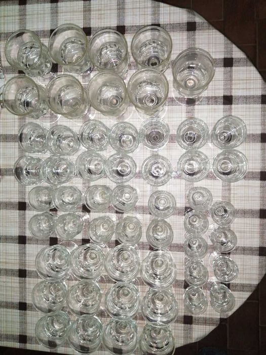 Vintage Glass Set446649746808514560