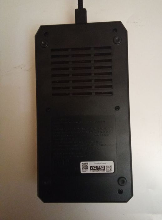 Професійний зарядний пристрій XTAR VX2 Pro.