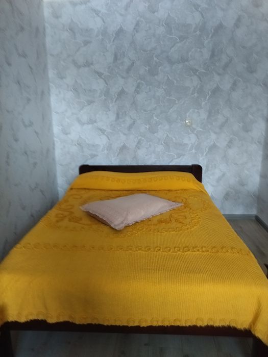 Однокімнатна квартира подобово в центрі міста