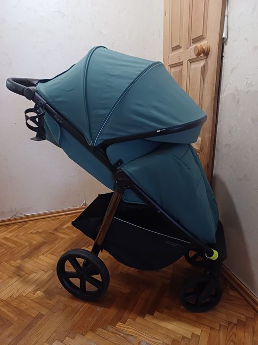 Терміново.Коляска прогулка carrello bravo 2024р