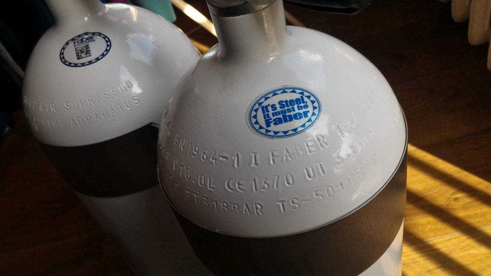 Twinset 2x10l Firmy Faber + Manifold