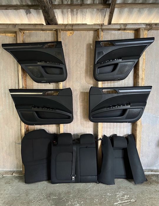 Сидіння та карти на skoda superb 2