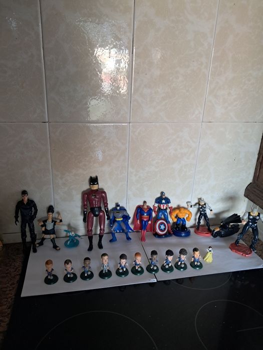 Lote de bonecos classicos